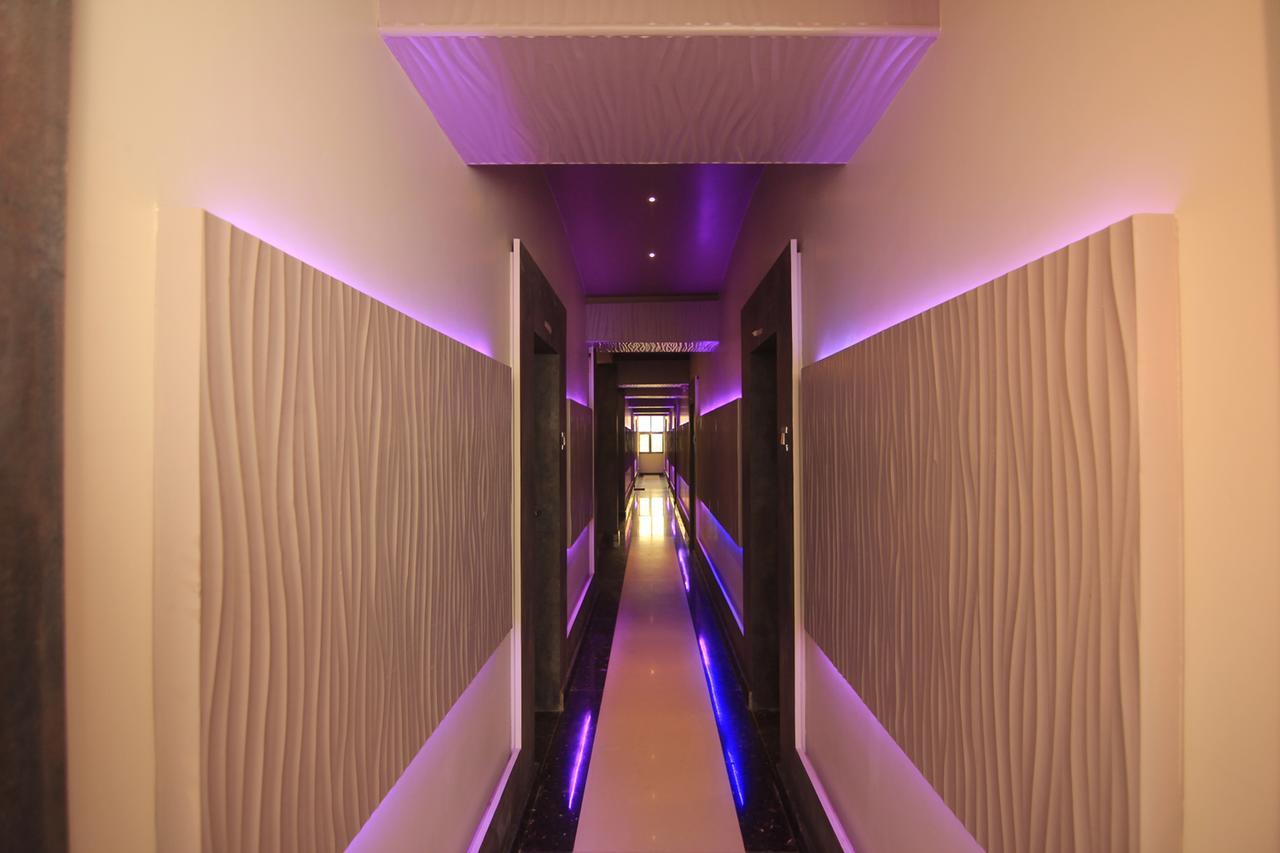 Hotel Sai Dharam Palace Shirdi Luaran gambar