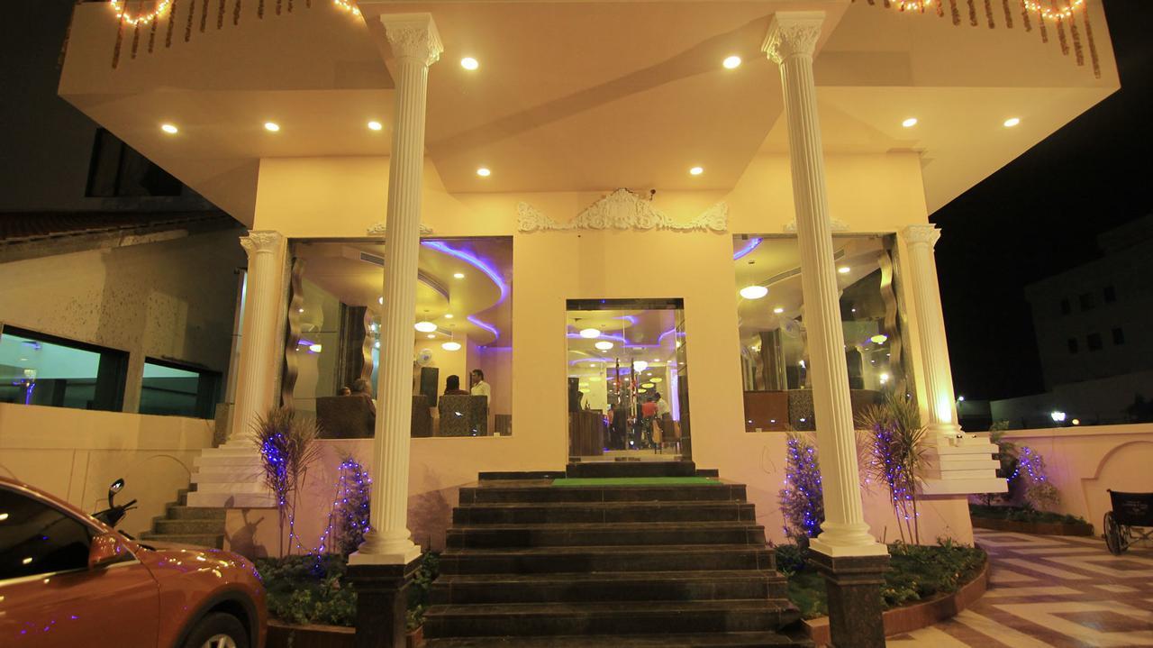 Hotel Sai Dharam Palace Shirdi Luaran gambar