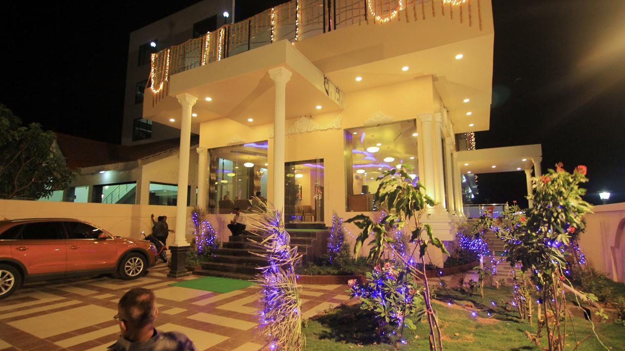 Hotel Sai Dharam Palace Shirdi Luaran gambar